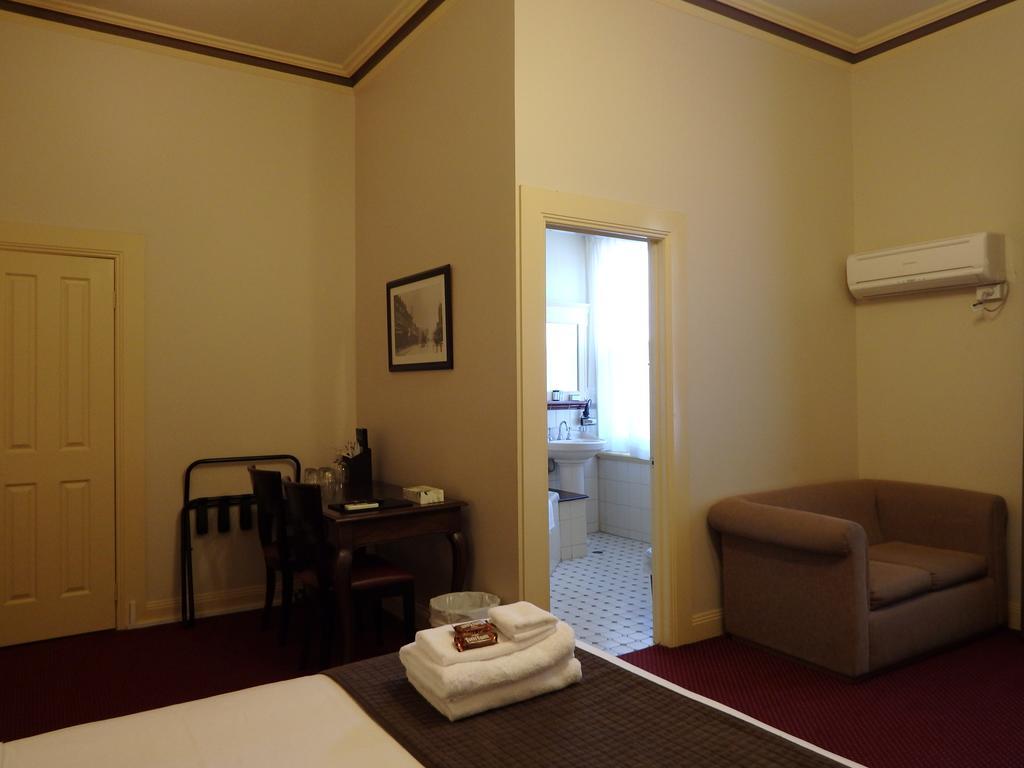 The Glenferrie Hotel Hawthorn Exterior foto