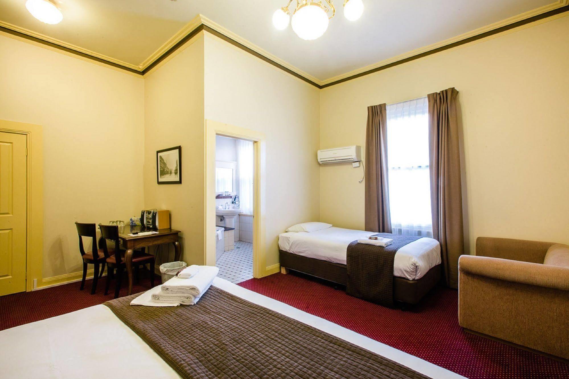 The Glenferrie Hotel Hawthorn Exterior foto